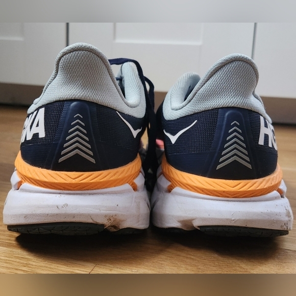 HOKA Women's Blue Running Shoes Size 9 - Picture 4 of 8